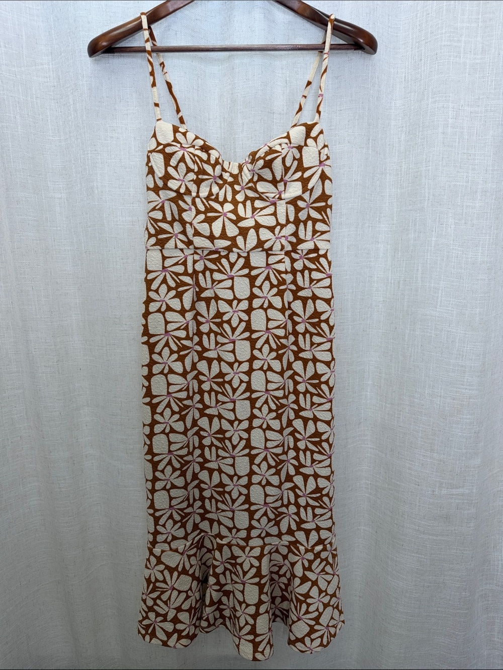 Hutch Slip Midi Dress with Cream Floral Print Size Small Excellent Condition